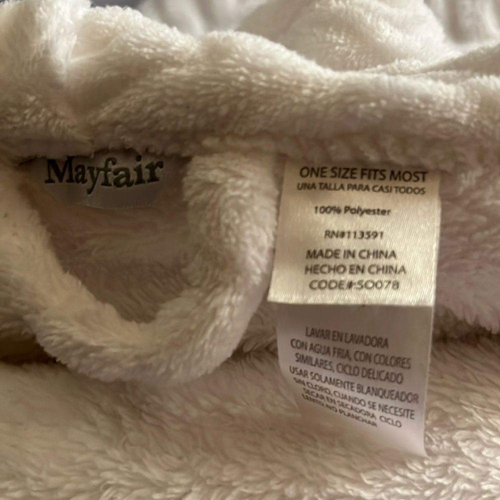 White Soft Robe - Picture 3 of 3